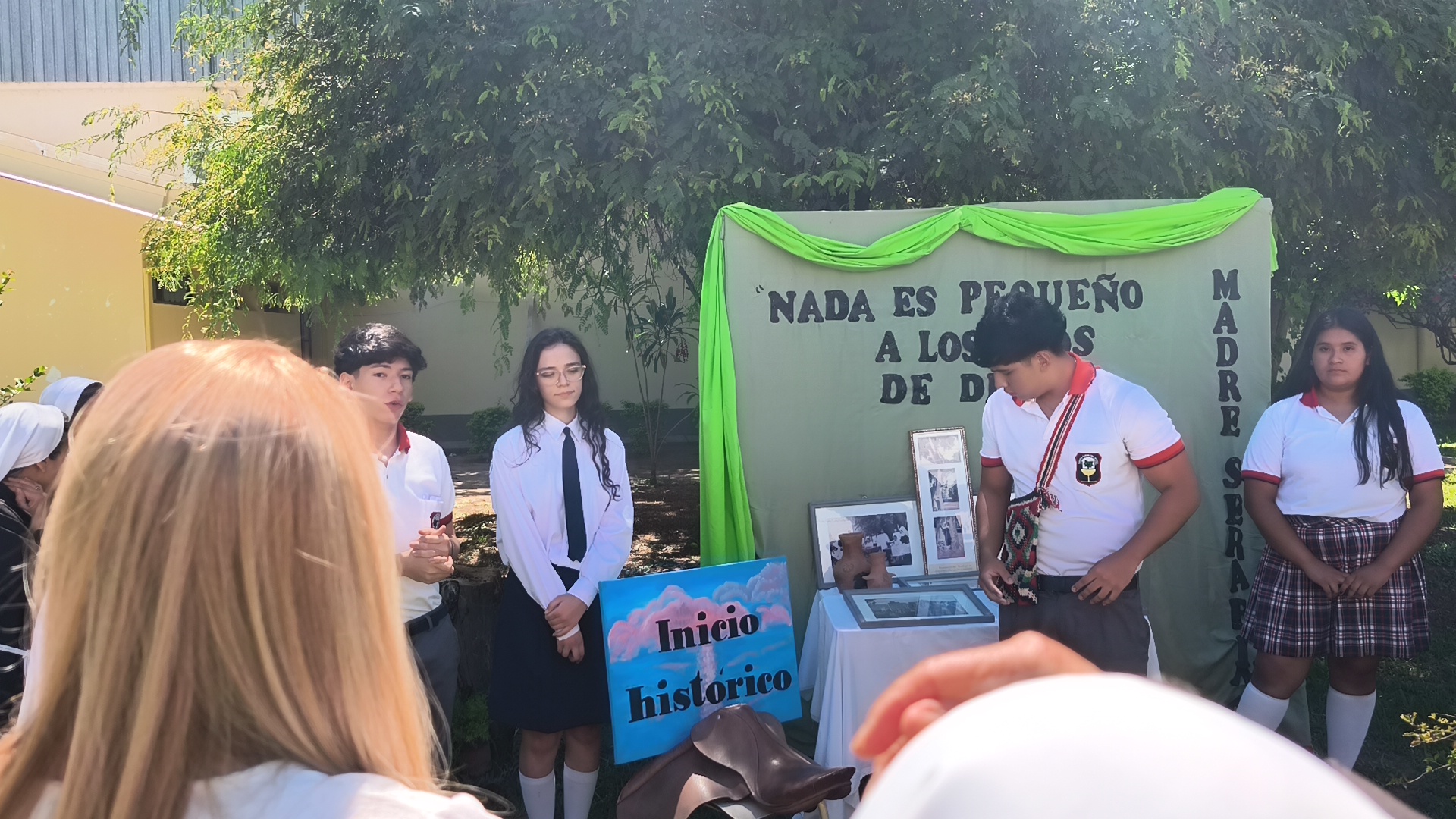 Recorrido por el colegio 10